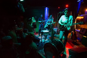 Folk-stomp band, Rabbit Wilde, lets loose at the Green Frog Acoustic Tavern. Photo credit: Kenneth Kearney.