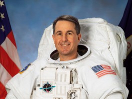 Dr. Stephen Robinson