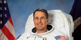 Dr. Stephen Robinson