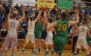 lynden basketball