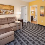 one-bedroom-suite-living-area