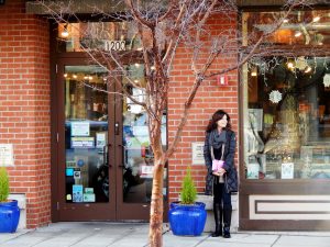 Bellingham author Jeannette Dashiell pens women's fiction set in Manhattan. Photo credit: Patricia Herlevi.