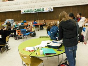 Students meet with mentors in the cafeteria every Wednesday. Photo courtesy: Sehome High School.