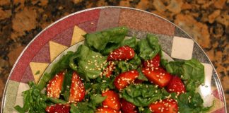 Strawberry Spinach Salad from Joe's Gardens