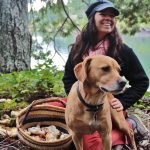 cascadia-mushrooms-foraging3