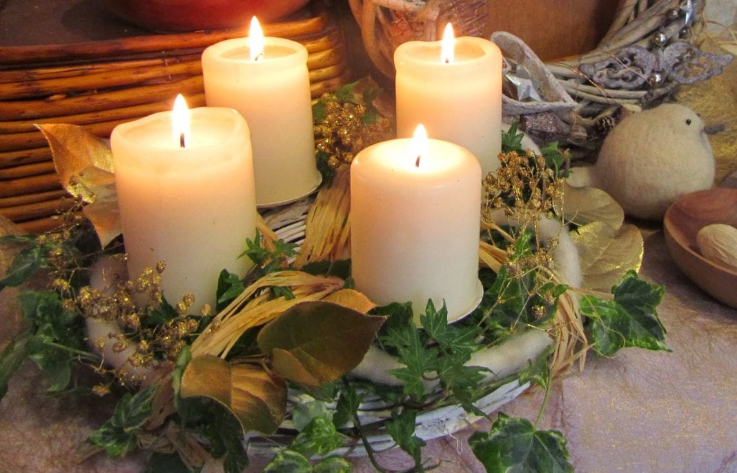 Jonathan O'Brien's Tips for Elegant and Affordable Holiday Décor