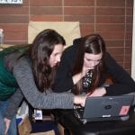 Maggie Hite helping student
