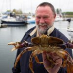 houseboat photos mike and crab