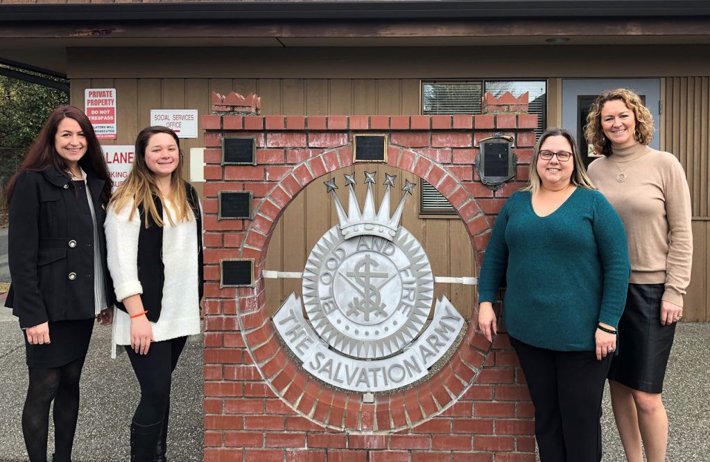 Bob Wallin Insurance, Salvation Army Bring Christmas to