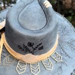 sheryl-crow-hat