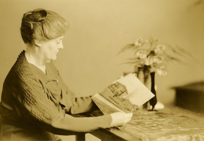 Lottie Roeder Roth
