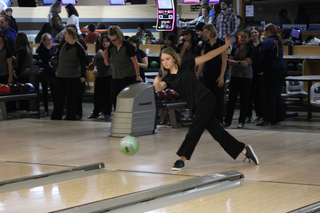 Meridian girls bowling